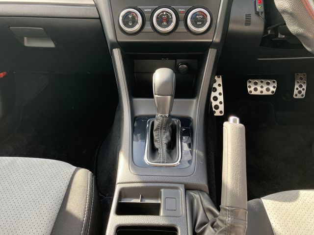 SUBARU XV HYBRID