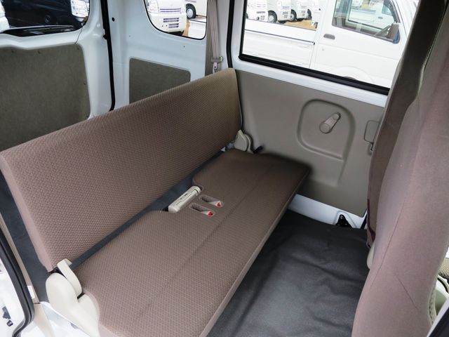 NV100 CLIPPER 4WD
