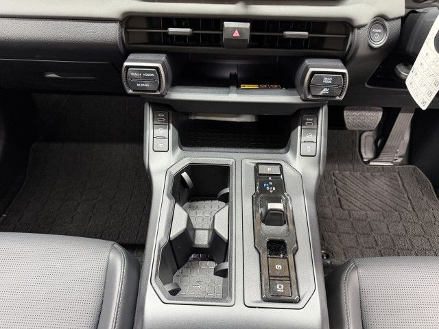 RAV4 HYBRID 4WD