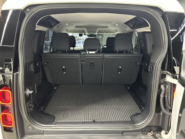 ROVER DEFENDER