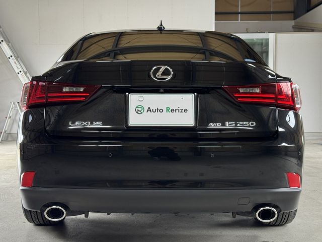 LEXUS IS250 4WD