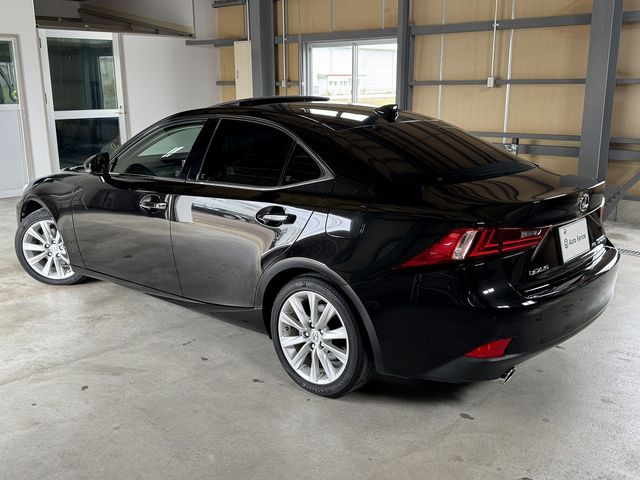 LEXUS IS250 4WD