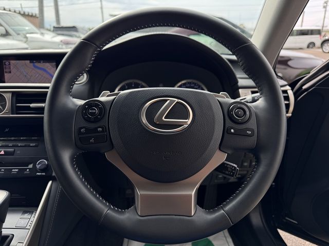 LEXUS IS250 4WD