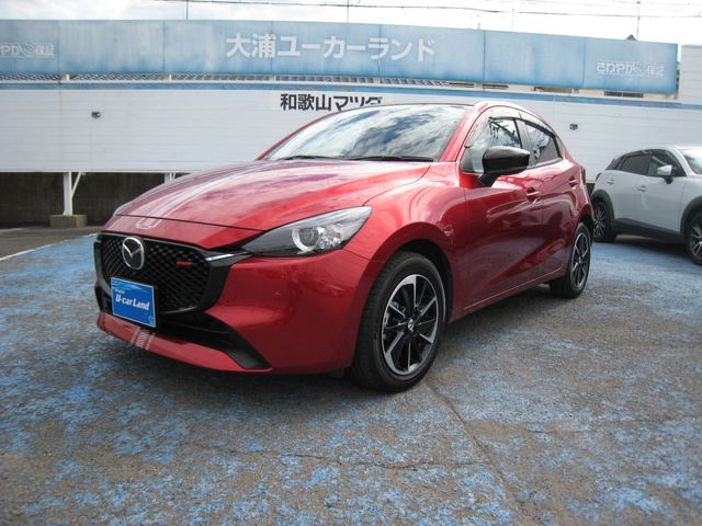 MAZDA2