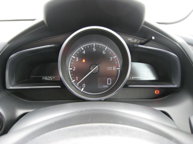 MAZDA2