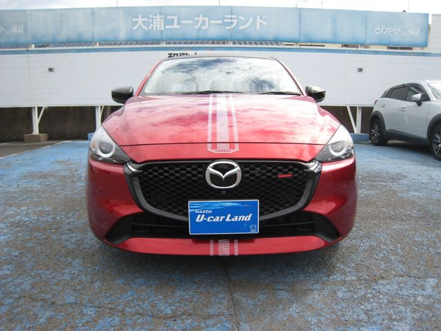 MAZDA2