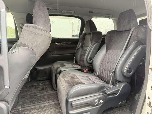 VELLFIRE  HYBRID 4WD