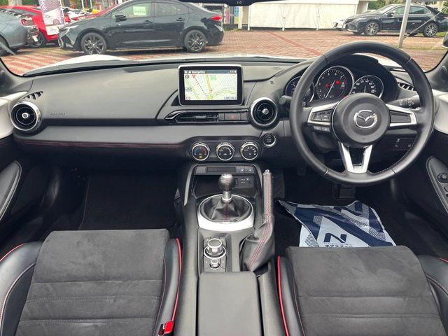 ROADSTER