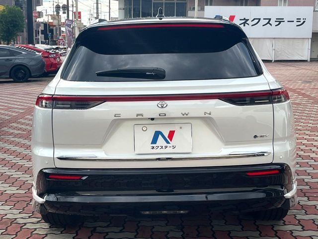 CROWN ESTATE 4WD