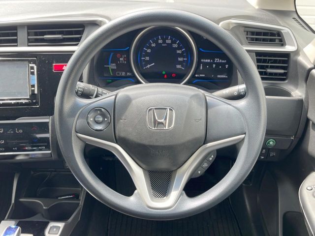 FIT HYBRID