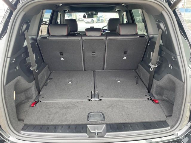 MERCEDES BENZ GLB