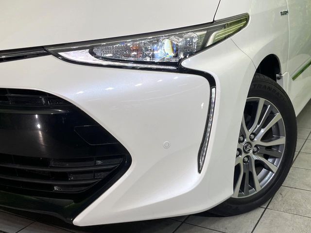 ESTIMA HYBRID 4WD