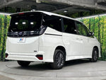 VOXY HYBRID 4WD