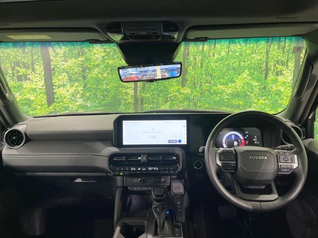 LANDCRUISER 250