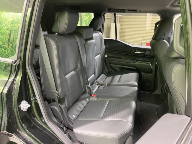 LANDCRUISER 250
