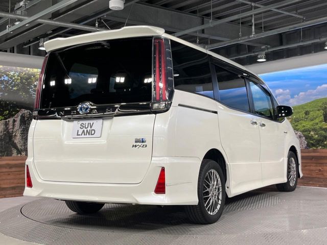 NOAH HYBRID