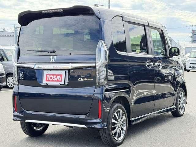N BOX CUSTOM 4WD