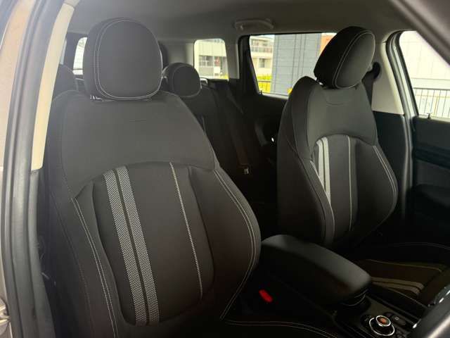 MINI COOPER S CLUBMAN