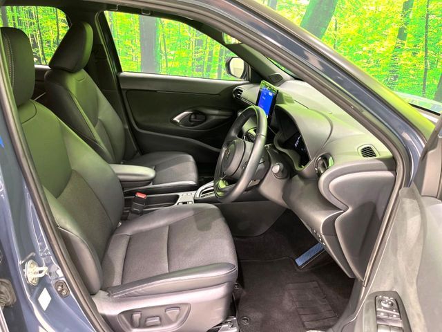 YARIS CROSS HYBRID