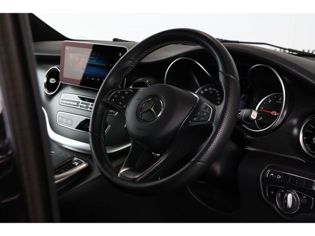 MERCEDES BENZ V class