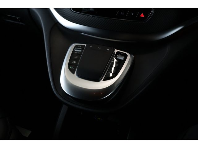 MERCEDES BENZ V class