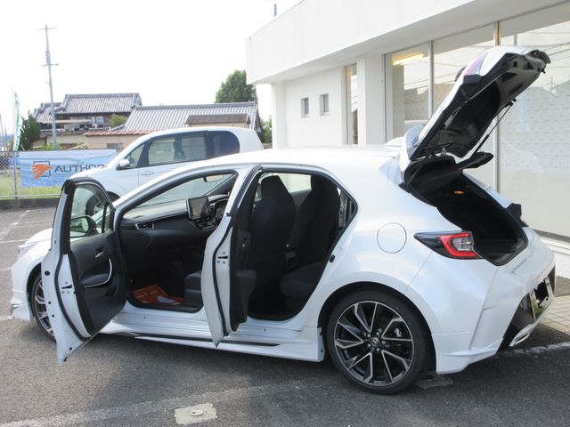 COROLLA SPORT HYBRID