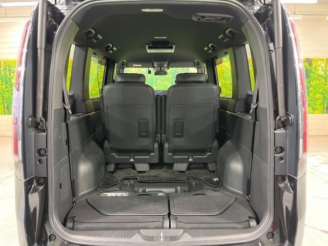 STEPWAGON e:HEV SPADA