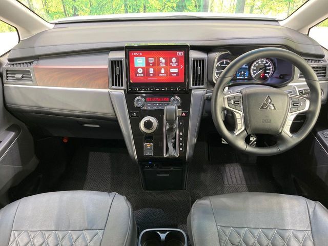 DELICA D:5 4WD