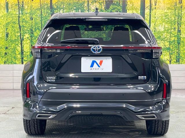 YARIS CROSS HYBRID