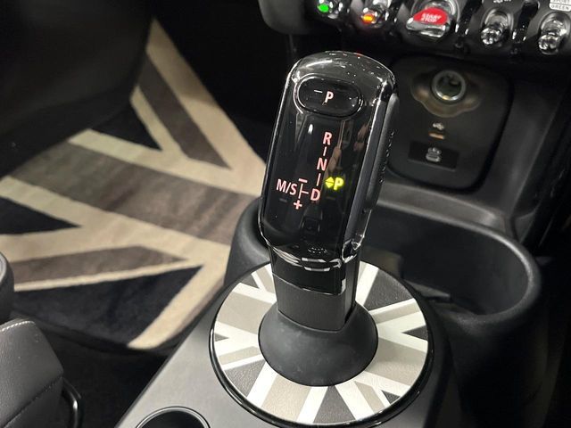 MINI COOPER D
