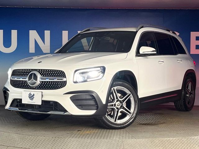 MERCEDES BENZ GLB