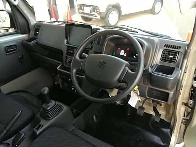 Super CARRY truck 4WD