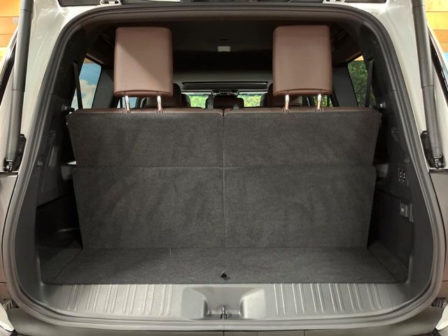 LANDCRUISER 250