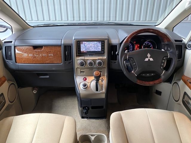 DELICA D:5 4WD