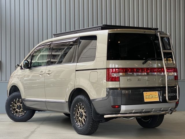 DELICA D:5 4WD