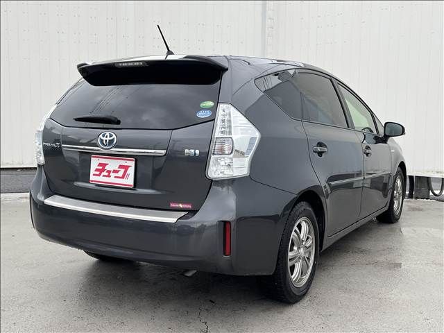PRIUS Alpha