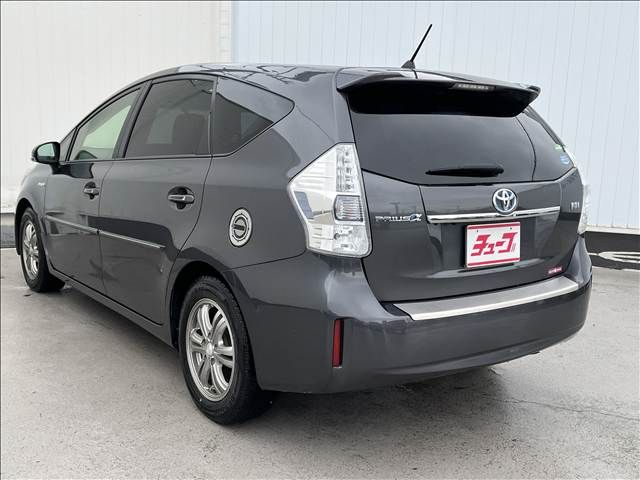 PRIUS Alpha