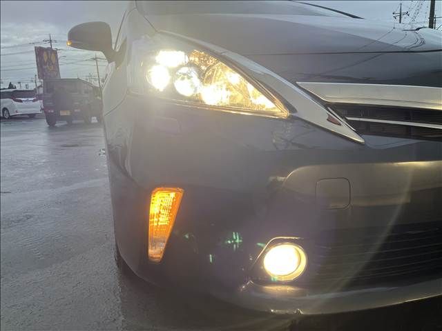 PRIUS Alpha