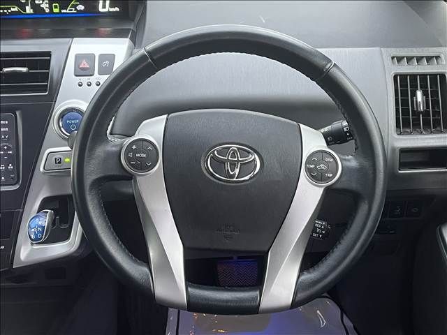 PRIUS Alpha