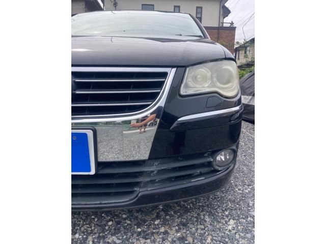 VOLKSWAGEN GOLF TOURAN