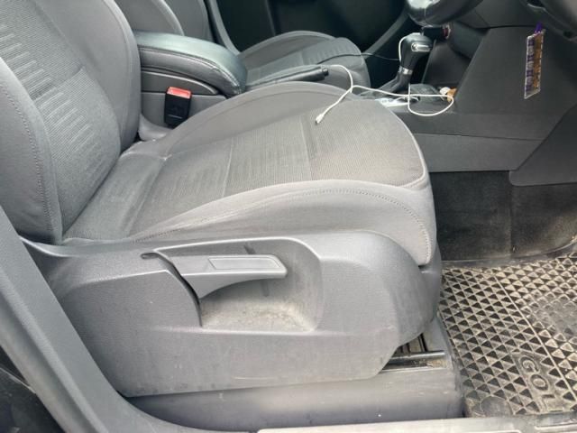 VOLKSWAGEN GOLF TOURAN