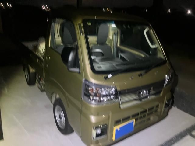 PIXIS truck 4WD