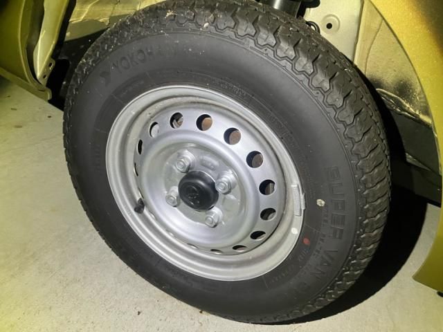 PIXIS truck 4WD