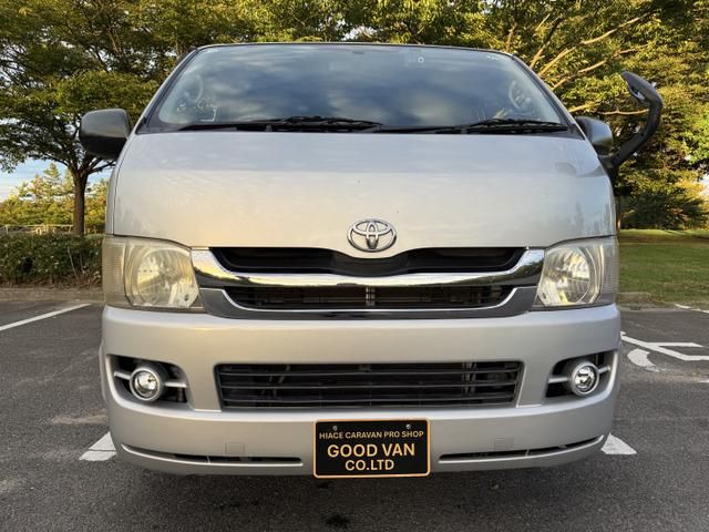 HIACE van 4WD