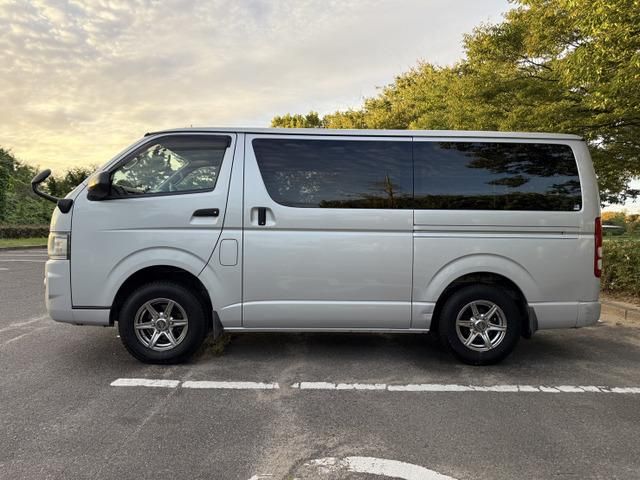 HIACE van 4WD