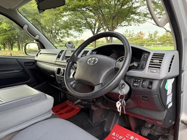 HIACE van 4WD