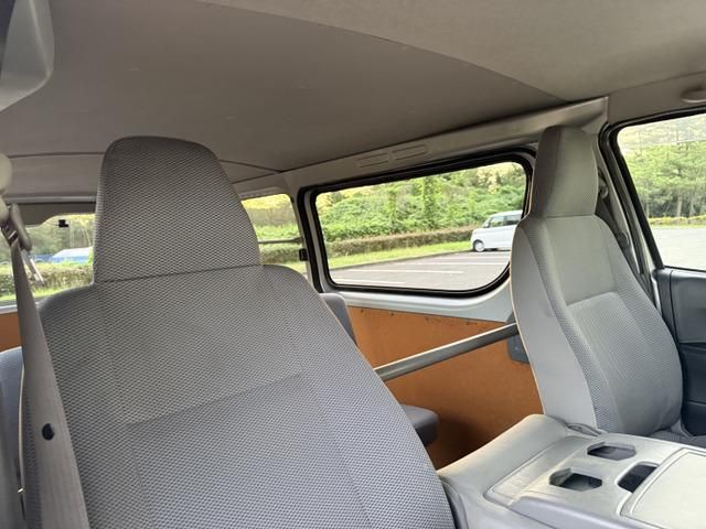 HIACE van 4WD