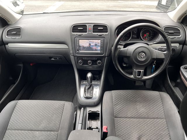 VOLKSWAGEN GOLF VARIANT