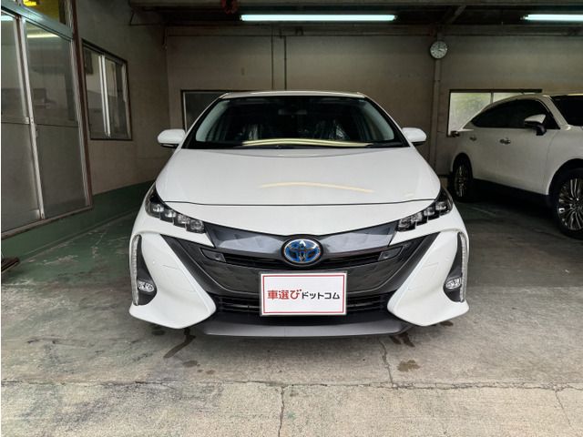 PRIUS PHV