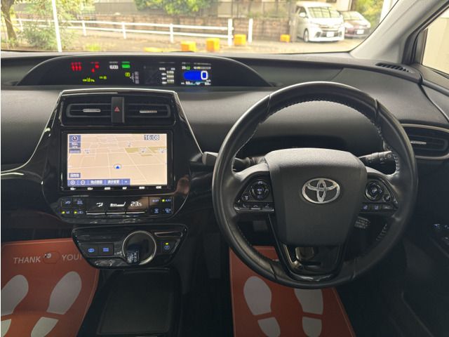 PRIUS PHV